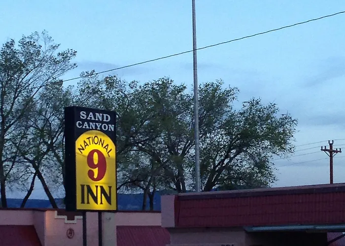 National 9 Inn Sand Canyon